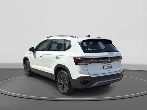 Used 2025 Volkswagen Taos S FWD image 3