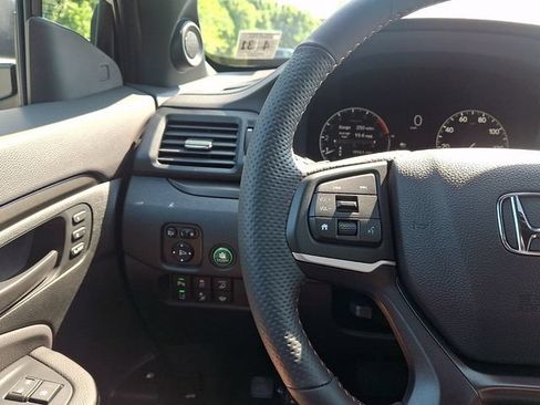 Certified 2026 Honda Ridgeline TrailSport image 21