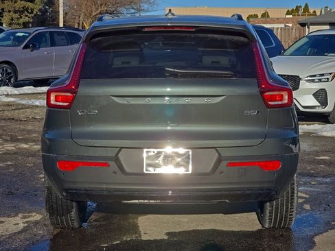 New 2026 Volvo XC40 B5 Ultra w/ Climate Package image 4