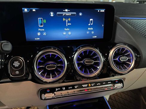 Certified 2026 Mercedes-Benz GLA 250 4MATIC image 36