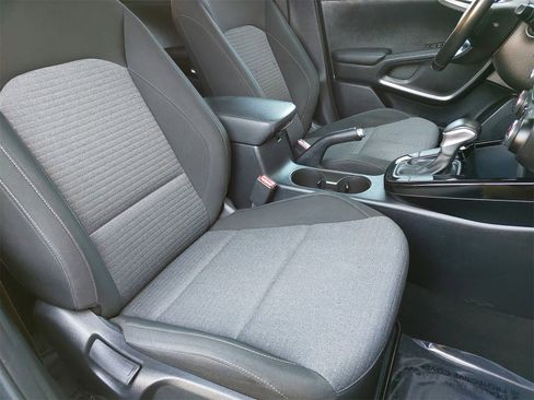 Certified 2022 Kia Soul GT-Line image 10