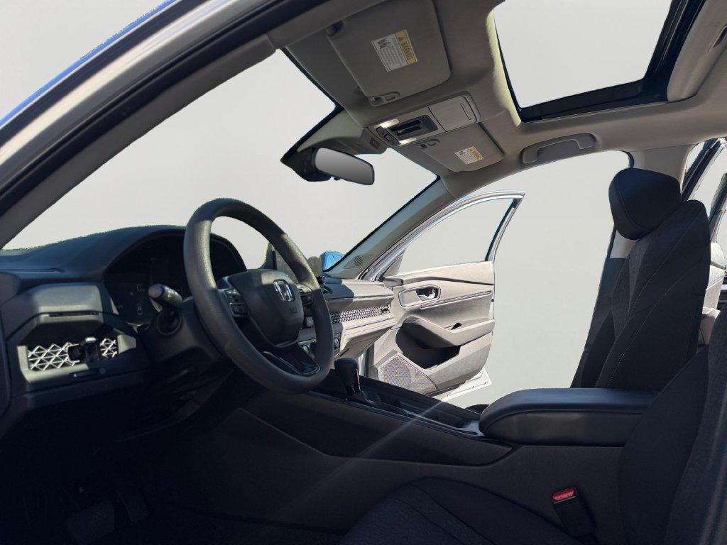 Used 2024 Honda Accord EX image 9