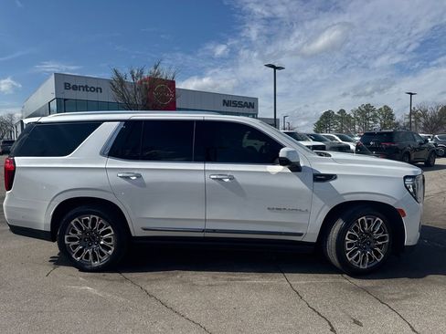 Used 2023 GMC Yukon Denali Ultimate image 36