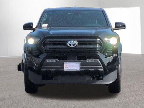 New 2026 Toyota Tacoma SR5 RWD image 2