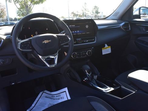 New 2026 Chevrolet TrailBlazer LT w/ Convenience Package image 20