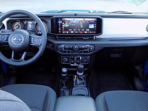 Certified 2025 Jeep Wrangler Sport S image 16