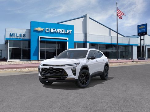 New 2026 Chevrolet Trax ACTIV FWD image 8