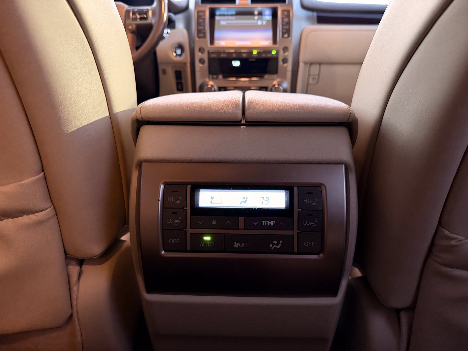 Used 2019 Lexus GX 460 Premium AWD/4WD image 35
