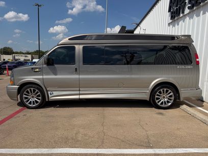 Used 2020 GMC Savana 2500 Extended w/ Enhanced Convenience Package