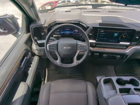 Used 2023 Chevrolet Silverado 1500 RST AWD/4WD image 18