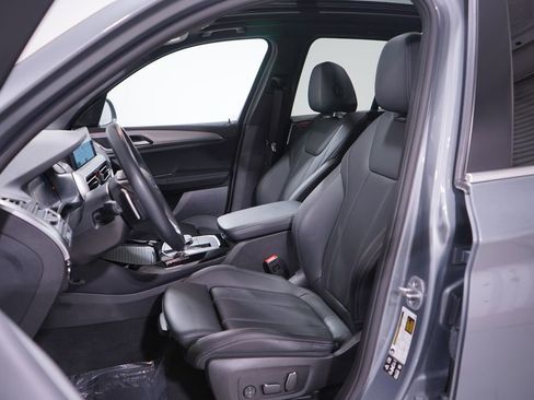 Used 2024 BMW X3 xDrive30i w/ Convenience Package image 7