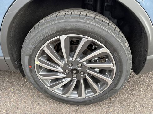 New 2026 Lincoln Corsair Reserve image 13