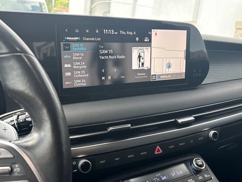 Used 2023 Hyundai Palisade Limited FWD image 19