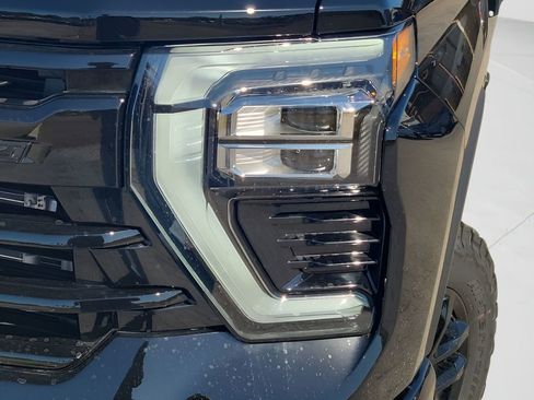 New 2026 Chevrolet Silverado 2500 LTZ w/ LTZ Plus Package AWD/4WD image 16