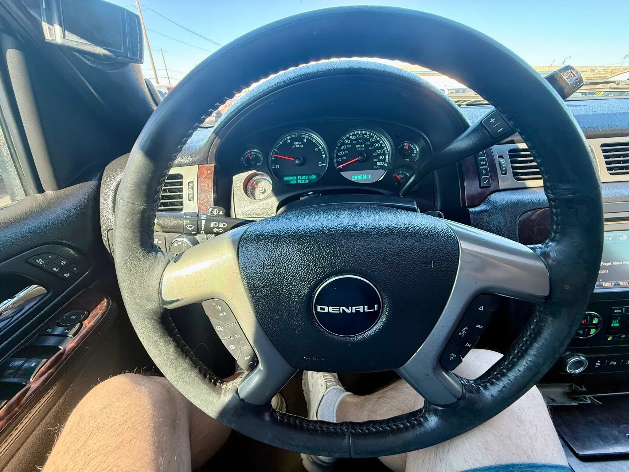 Used 2011 GMC Sierra 2500 Denali AWD/4WD image 9
