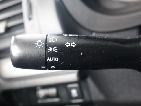 Used 2015 Subaru Forester 2.0XT Premium AWD/4WD image 32