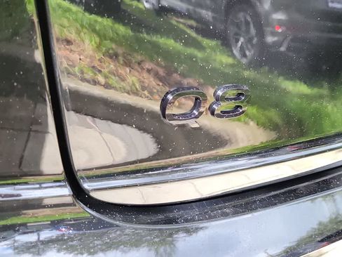 New 2026 Audi Q8 Premium image 7