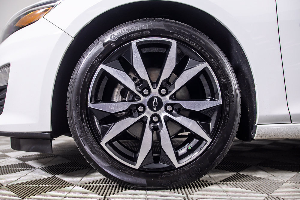 Used 2022 Chevrolet Malibu RS FWD image 34