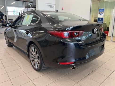 Used 2022 MAZDA MAZDA3 s FWD image 5