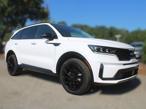 Certified 2022 Kia Sorento SX AWD/4WD image 3