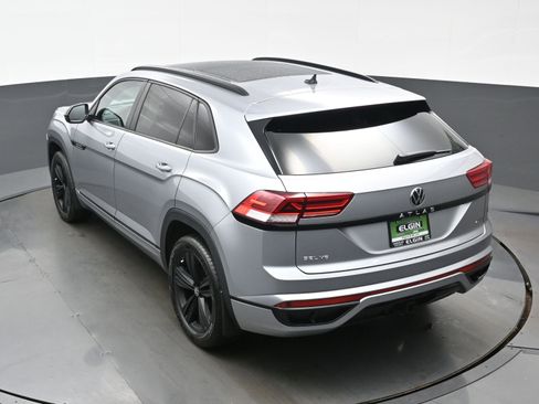 Used 2023 Volkswagen Atlas Cross Sport SEL R-Line image 36