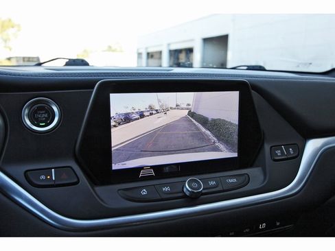 Used 2020 Chevrolet Blazer LT image 25