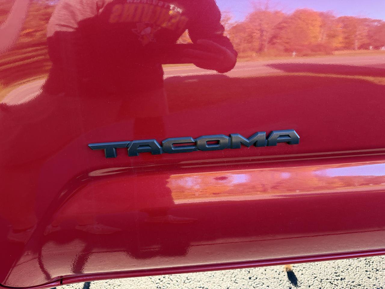 Used 2017 Toyota Tacoma SR5 w/ Tow Package AWD/4WD image 11