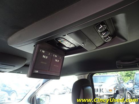 Used 2014 Dodge Grand Caravan SE FWD image 26