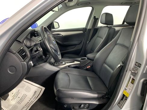 Used 2013 BMW X1 sDrive28i RWD image 16