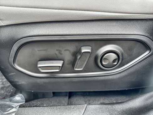 New 2026 Jeep Cherokee Limited image 5