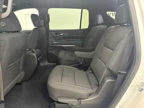 New 2026 Chevrolet Traverse LT w/ Driver Confidence Package FWD image 26