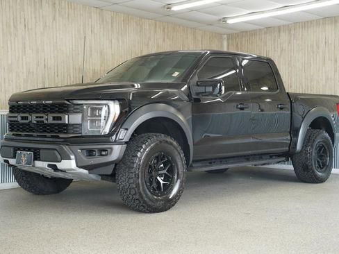 Used 2022 Ford F150 Raptor w/ Equipment Group 801A High AWD/4WD image 4