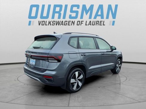 Certified 2025 Volkswagen Taos S image 6