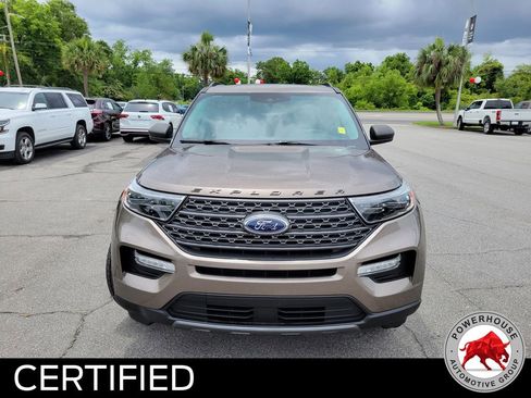 Used 2021 Ford Explorer XLT w/ Equipment Group 202A RWD image 10