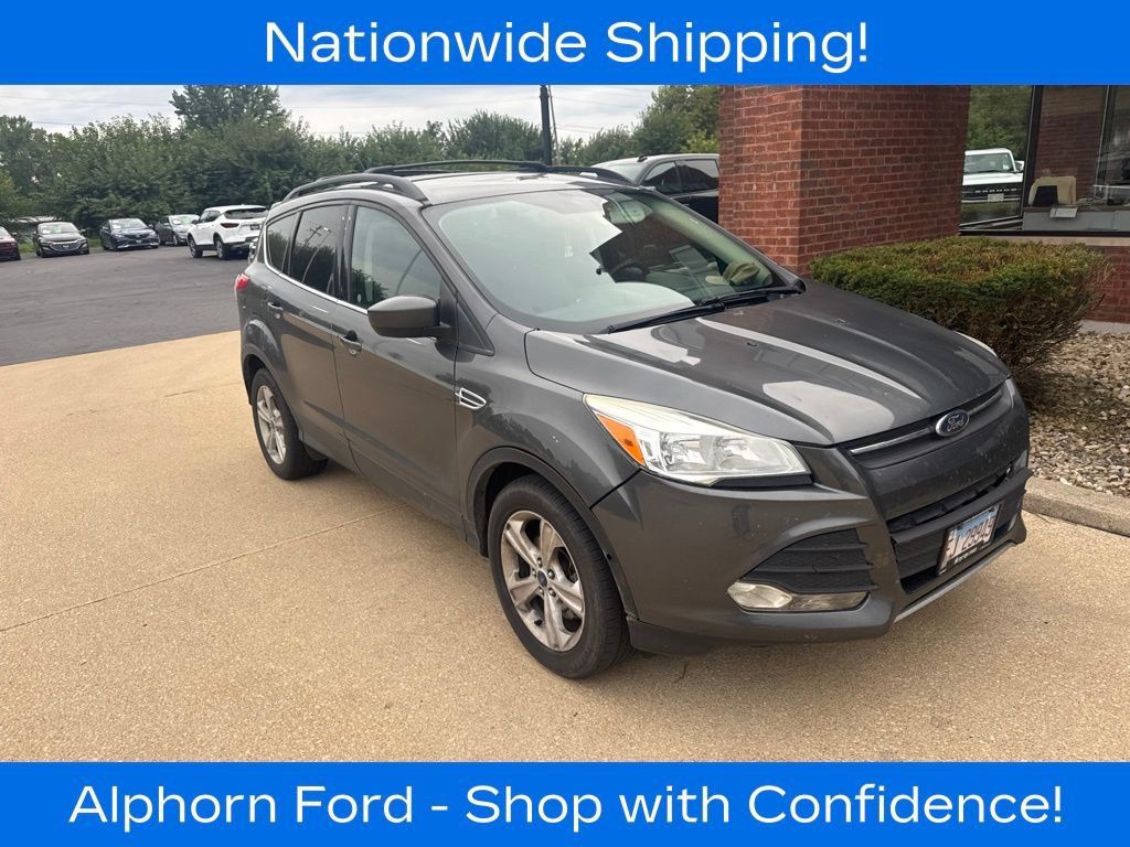 Used 2016 Ford Escape SE w/ Equipment Group 201A AWD/4WD image 1