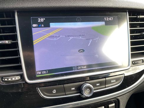 Used 2019 Buick Encore Sport Touring image 19