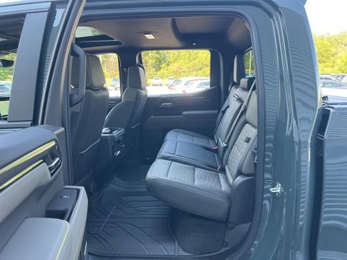 Used 2025 Chevrolet Silverado 1500 ZR2 w/ Technology Package image 30