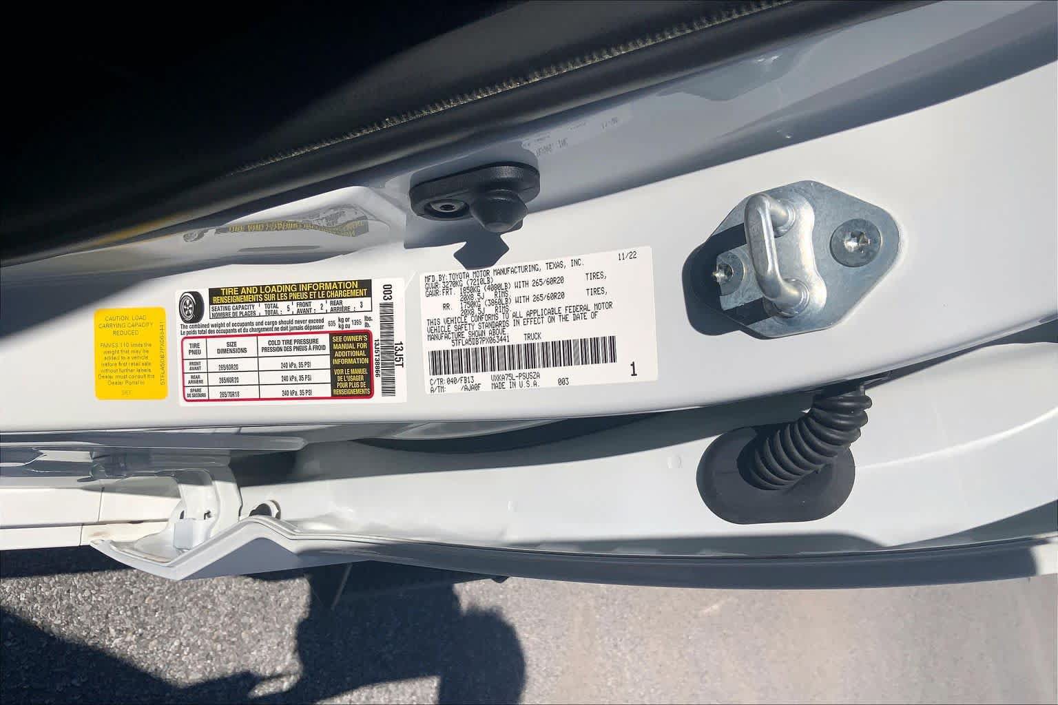 Used 2023 Toyota Tundra SR5 w/ SR5 Convenience Package AWD/4WD image 31
