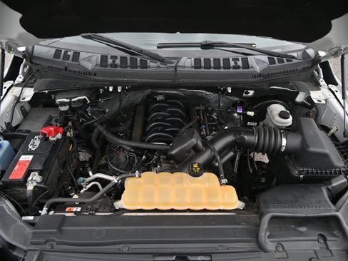 Used 2017 Ford F150 XLT RWD image 30