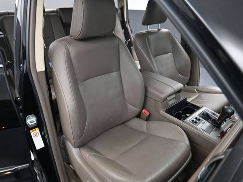 Used 2016 Lexus GX 460 w/ Premium Package AWD/4WD image 13