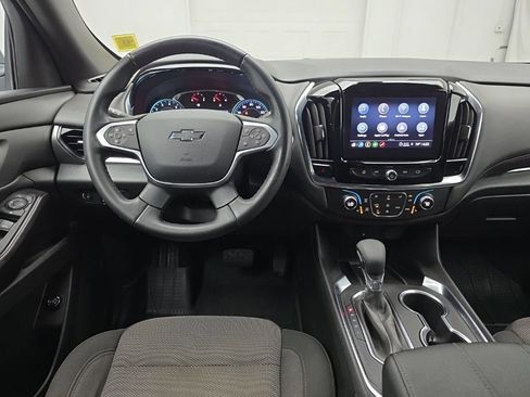 Used 2023 Chevrolet Traverse LT w/ Midnight/Sport Edition AWD/4WD image 17