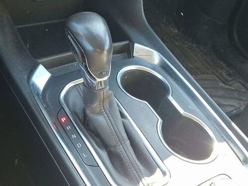 Used 2021 Chevrolet Traverse RS image 17