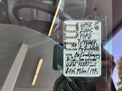 Used 2005 Ford Ranger XL image 16