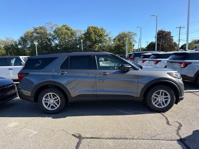 New 2027 Ford Explorer Active w/ Active Comfort Package AWD/4WD image 2