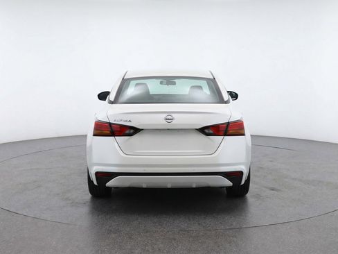 Used 2025 Nissan Altima 2.5 SV image 7