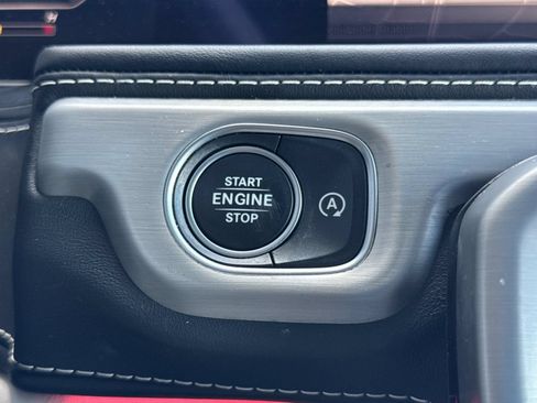 Certified 2021 Mercedes-Benz G 550 image 25