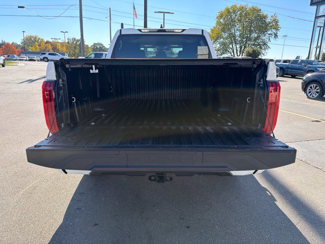 Used 2024 Toyota Tundra SR5 w/ SR5 Convenience Package AWD/4WD image 5