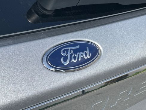 Used 2023 Ford Explorer Limited image 47