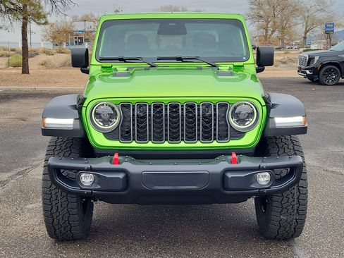 New 2026 Jeep Gladiator Rubicon w/ Safety Group AWD/4WD image 9