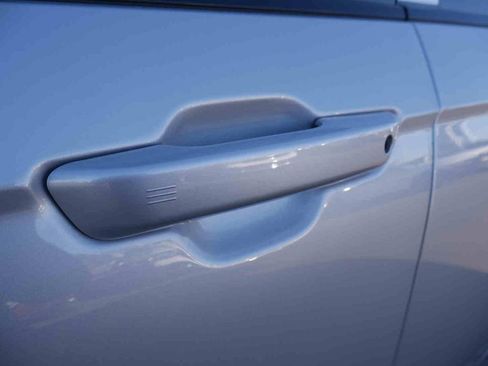 New 2025 Jeep Grand Cherokee Overland w/ Adv Protech Group III image 11